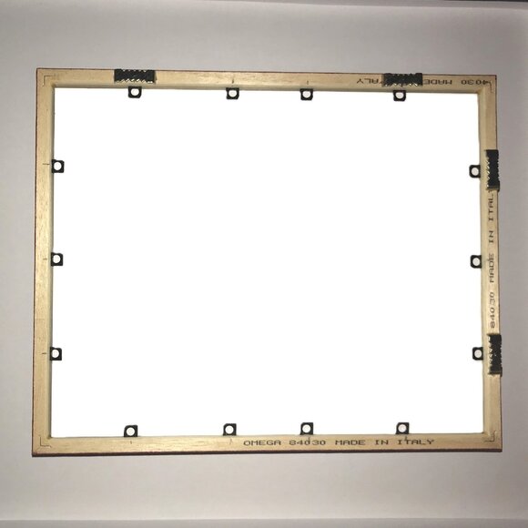 Vibrant Red Glossy Colorful Frame - Ready to Use - 8x10 - w/Hardware - New - Picture 7 of 15